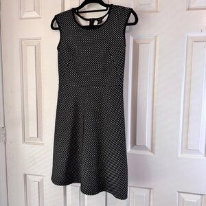 Ann Taylor Petite Black & White Polka Dot Sleeveless Dress Size 0P NWT